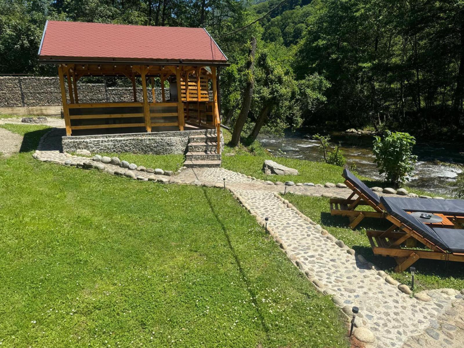 Woods Retreat Villa Riu de Mori Exterior photo