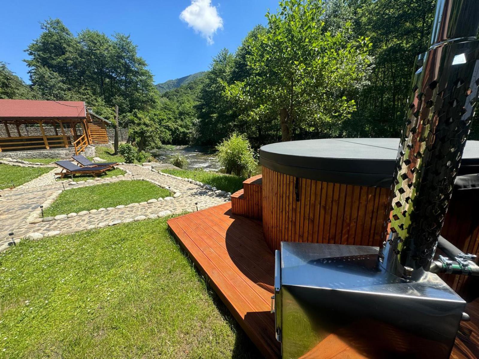 Woods Retreat Villa Riu de Mori Exterior photo